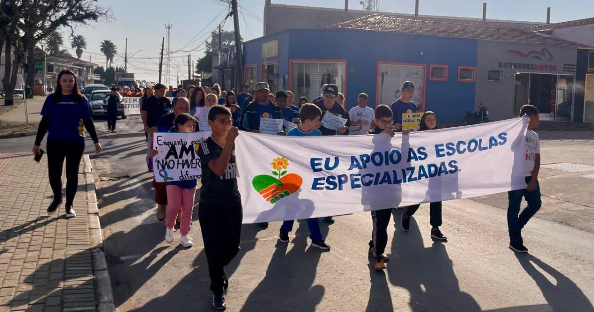 Em Triunfo, Semana Nacional da Pessoa com Deficiência começa com alerta sobre o fechamento de escolas especializadas