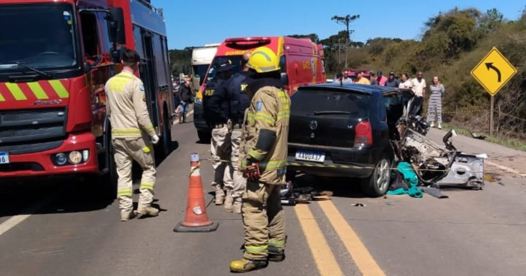 Bebê e motorista morrem em grave acidente na BR-153 entre Imbituva e Irati