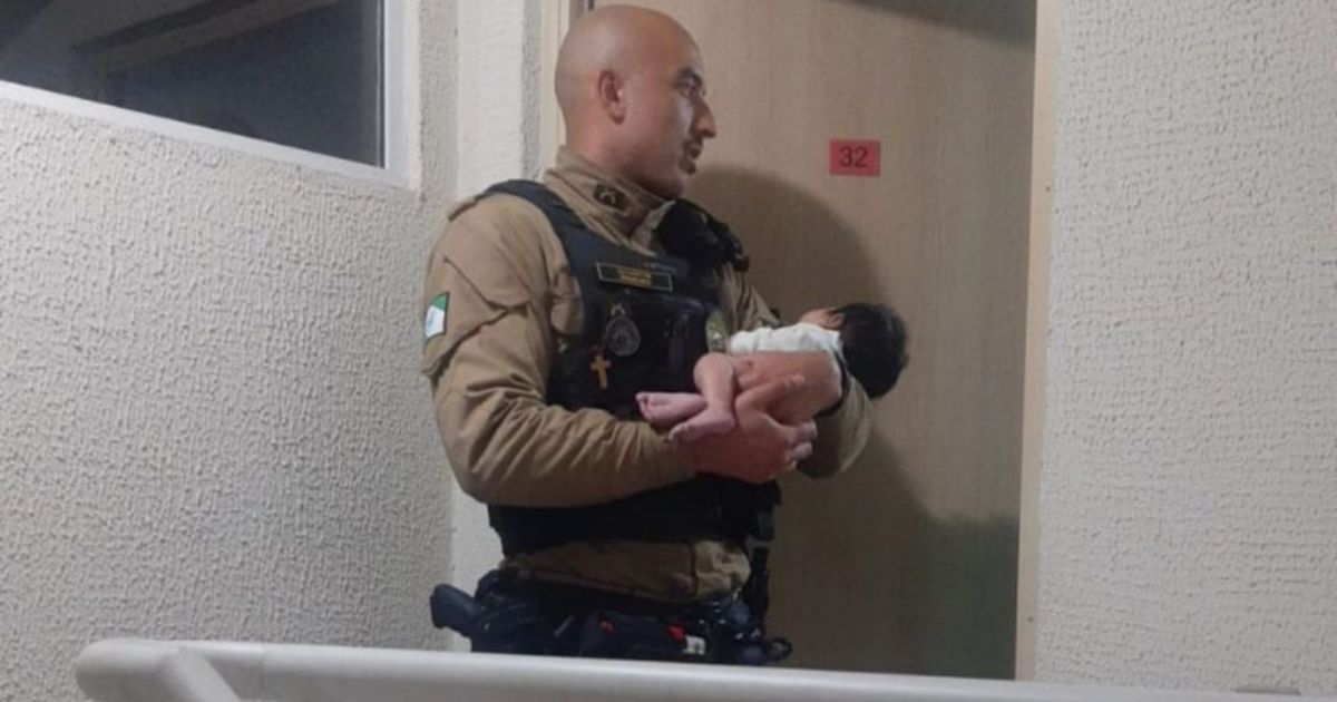 PM resgata bebê de 30 dias em ocorrência de maus-tratos e tráfico de drogas no Paraná