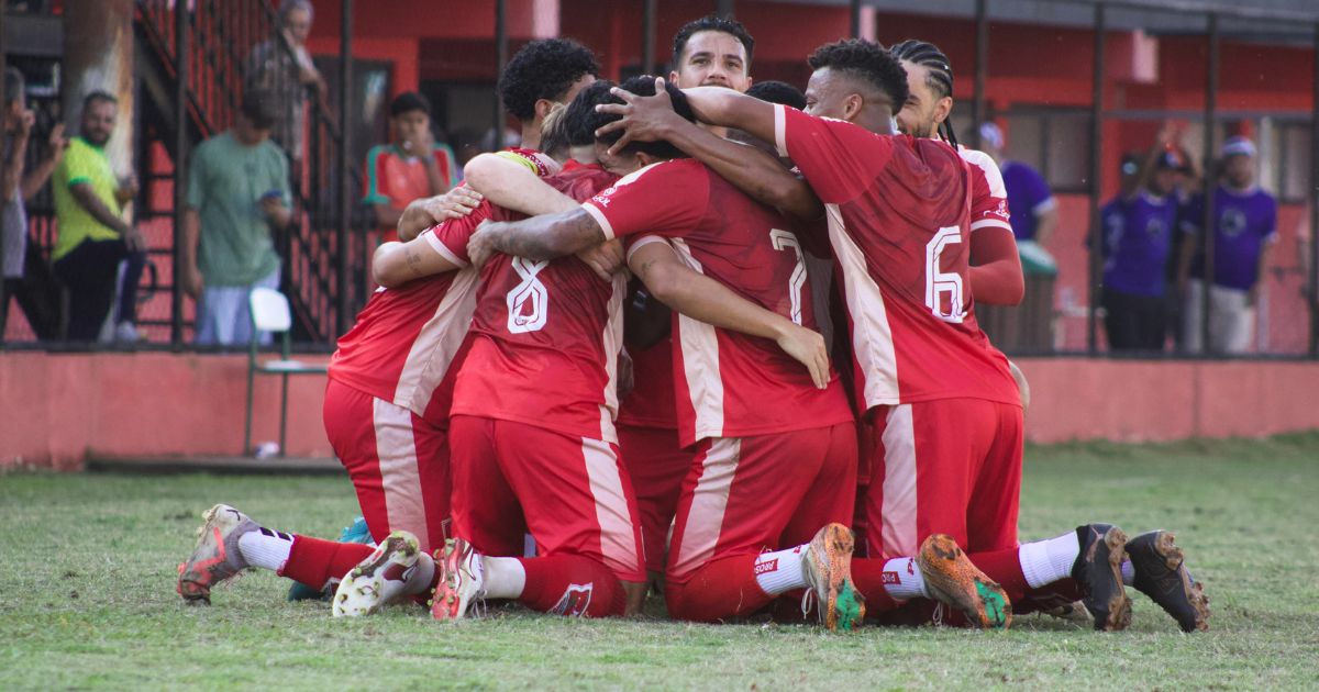 Samas busca liderança do grupo em jogo decisivo contra Araucária nesta sexta-feira (3)