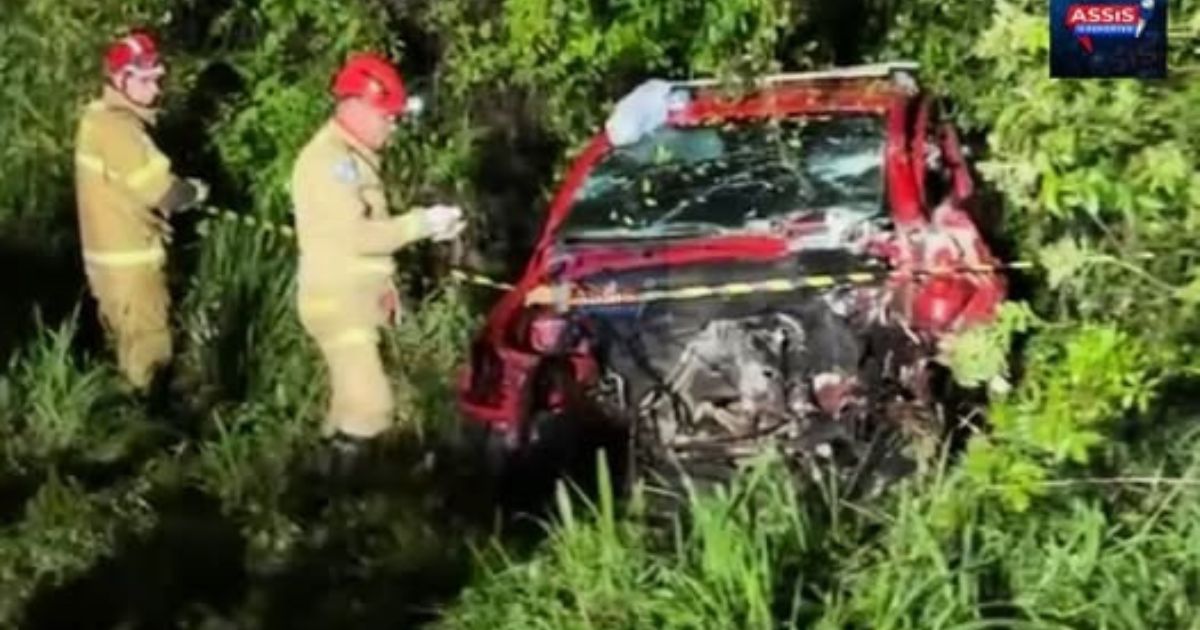 Homem morre em colisão entre caminhão e CrossFox na BR-476, em São Mateus do Sul