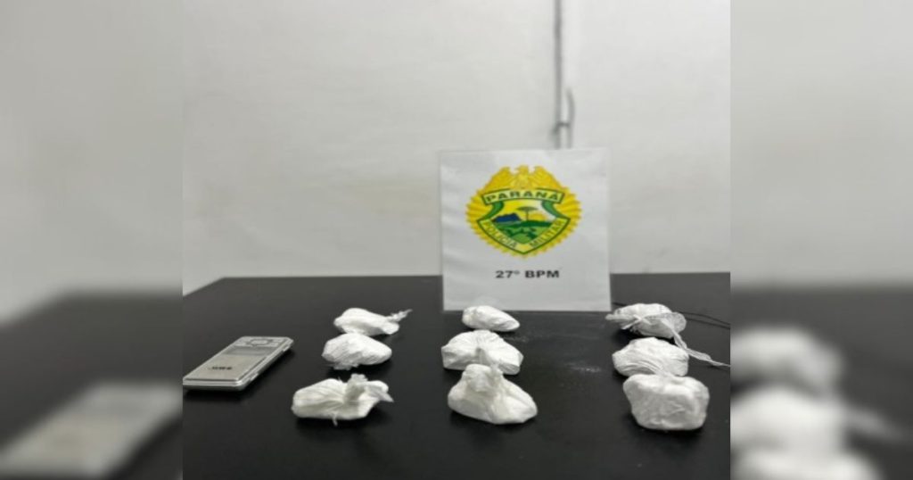 Polícia Militar apreende cerca de 1 kg de cocaína e prende suspeito em flagrante na PR-151, em São Mateus do Sul