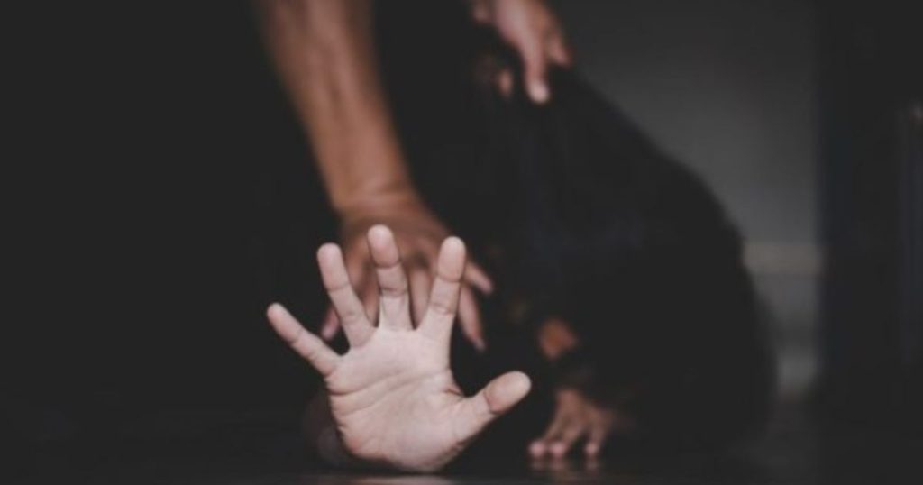 Pai é preso por abusar da filha de 8 anos no Paraná