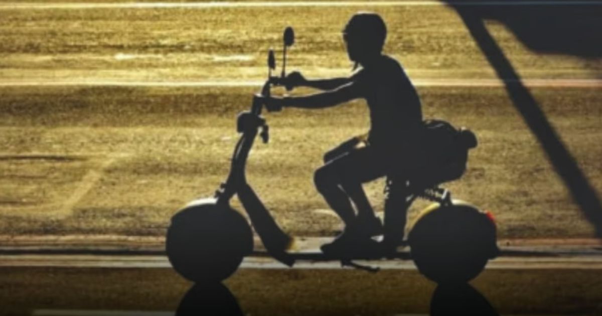 Ciclomotores terão novas exigências a partir de 2026