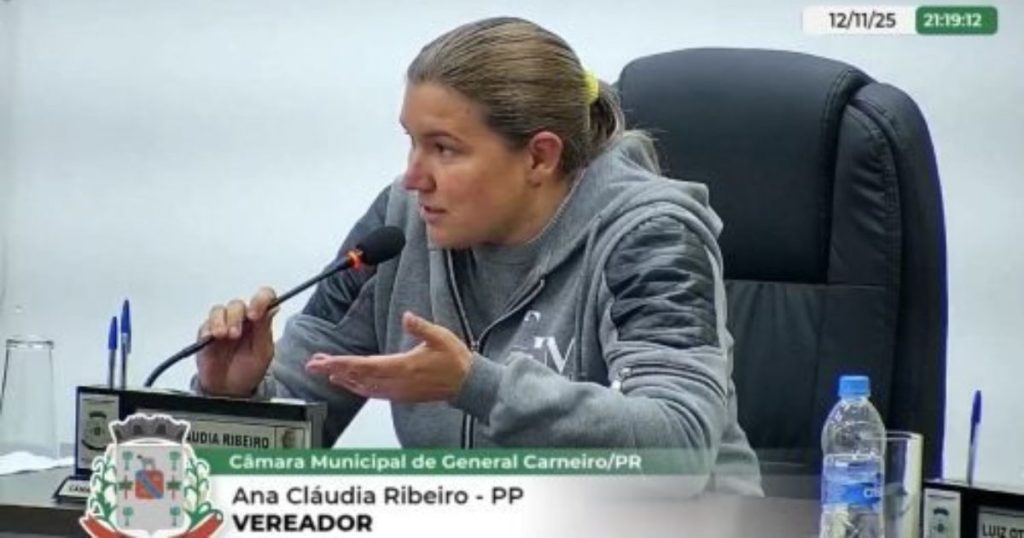 Vereadora de General Carneiro é cassada do cargo por decoro parlamentar