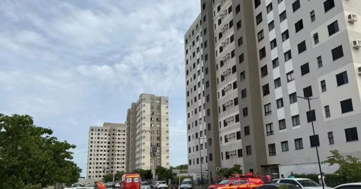 Menino de 5 anos morre após cair do 12º andar de prédio