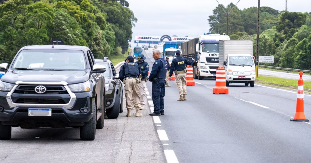 PRF lança Operação Rodovida 2025/2026 no Paraná