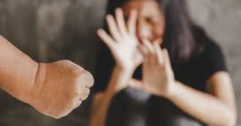 Polícia Militar prende homem por violência doméstica em São Mateus do Sul