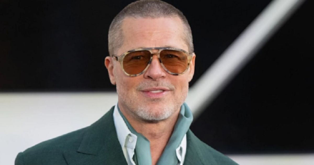 Mulher vai ao aeroporto de Erechim à espera de Brad Pitt e descobre golpe