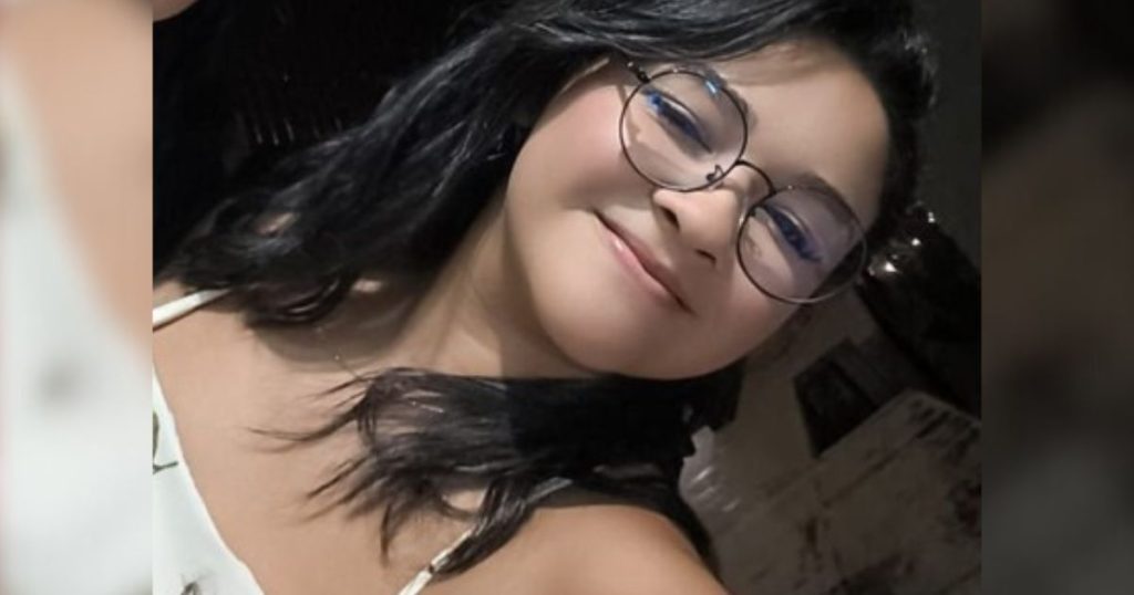 Adolescente que morreu ao levar choque elétrico em piscina no PR estava de férias na casa da avó