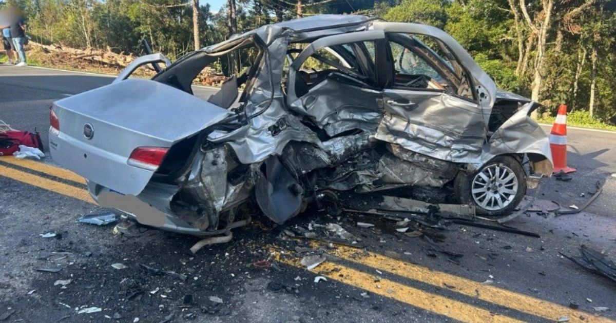 Acidente envolvendo quatro veículos deixa vítimas graves na BR-277 em Palmeira